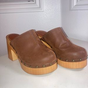 Wooden clogs